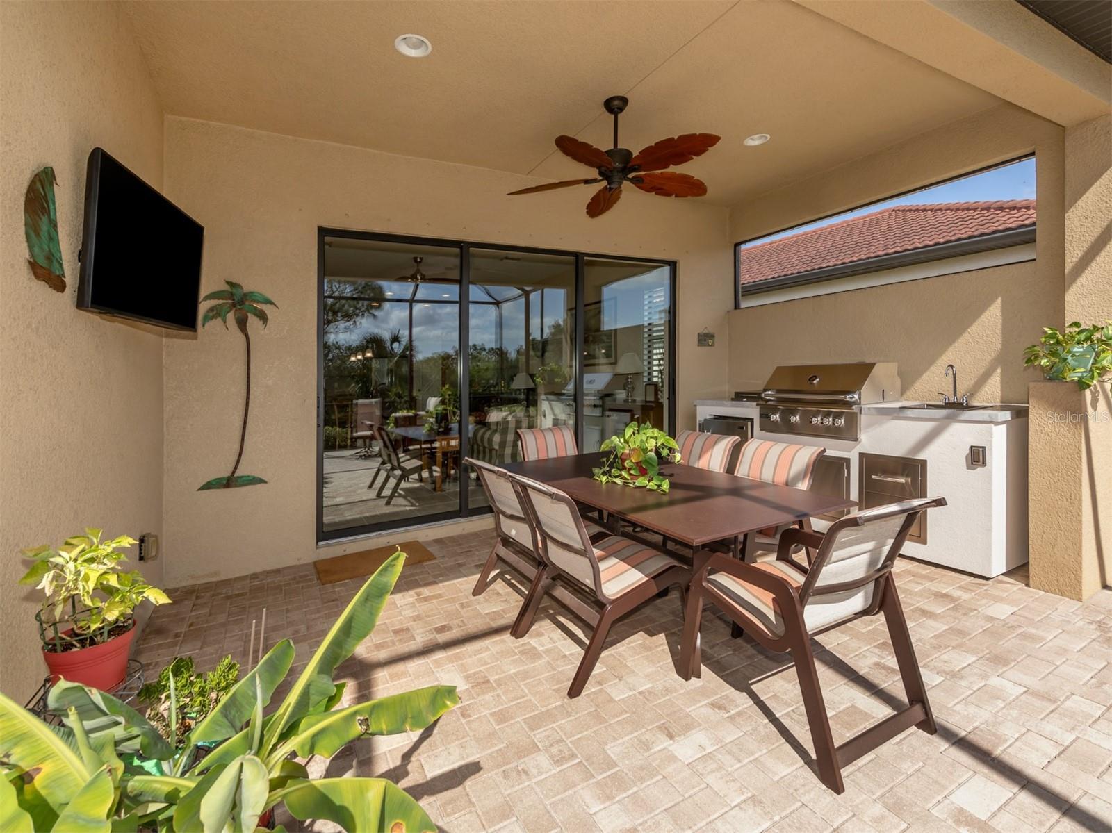 10401 CROOKED CREEK DR
