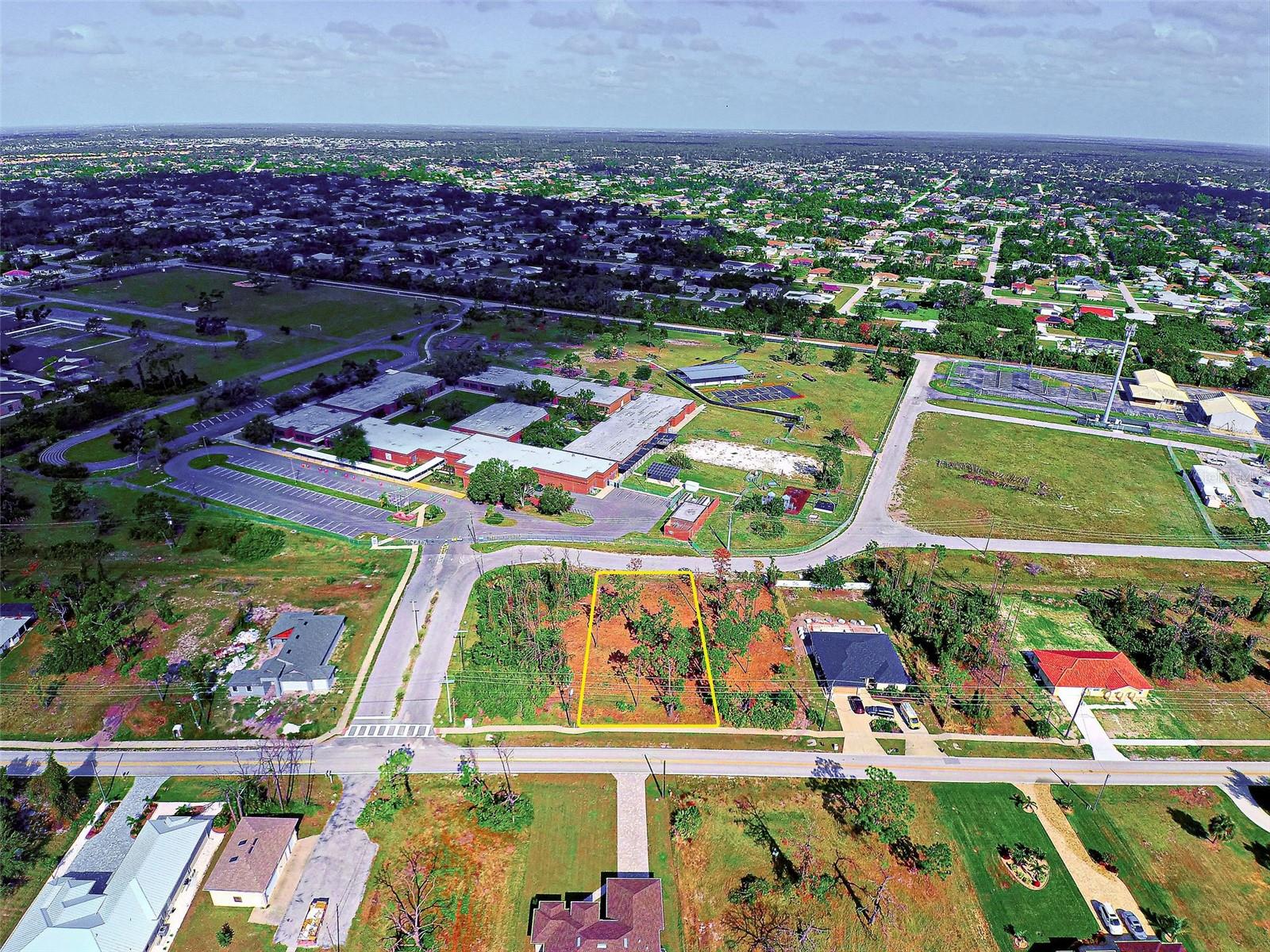 471 BOUNDARY BLVD