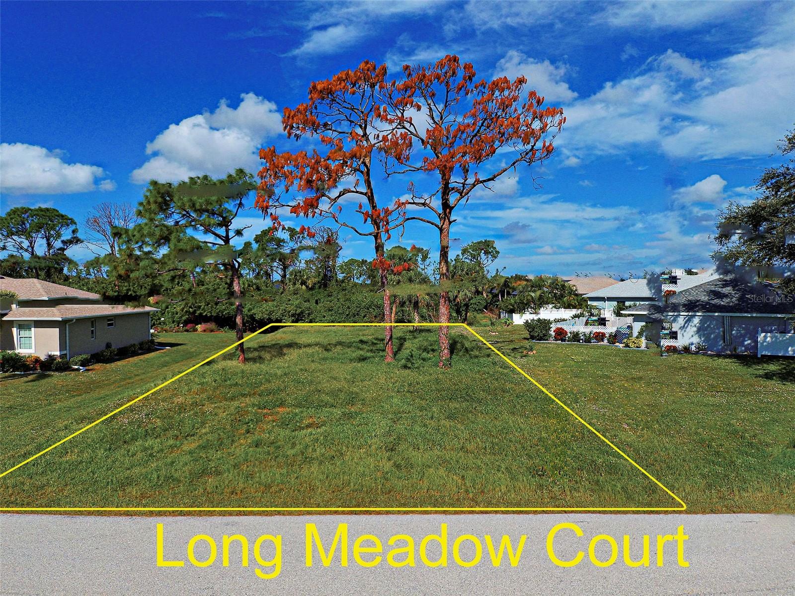 3 LONG MEADOW CT