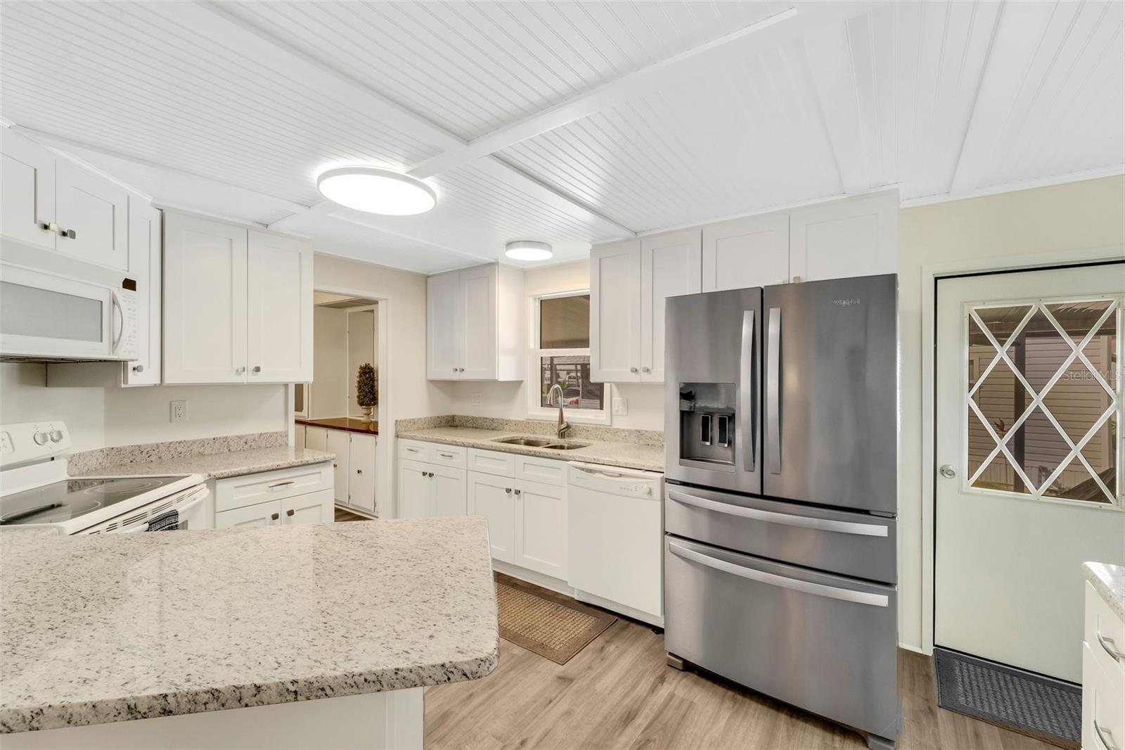 109 S FIJI CIR