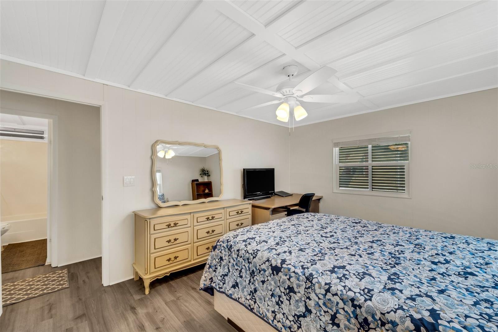 109 S FIJI CIR
