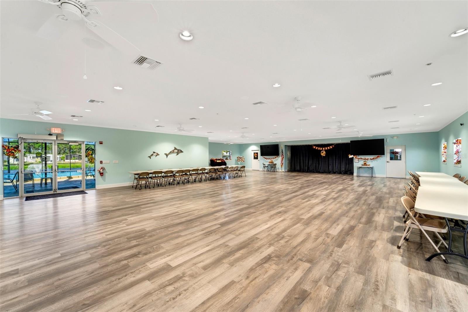 109 S FIJI CIR
