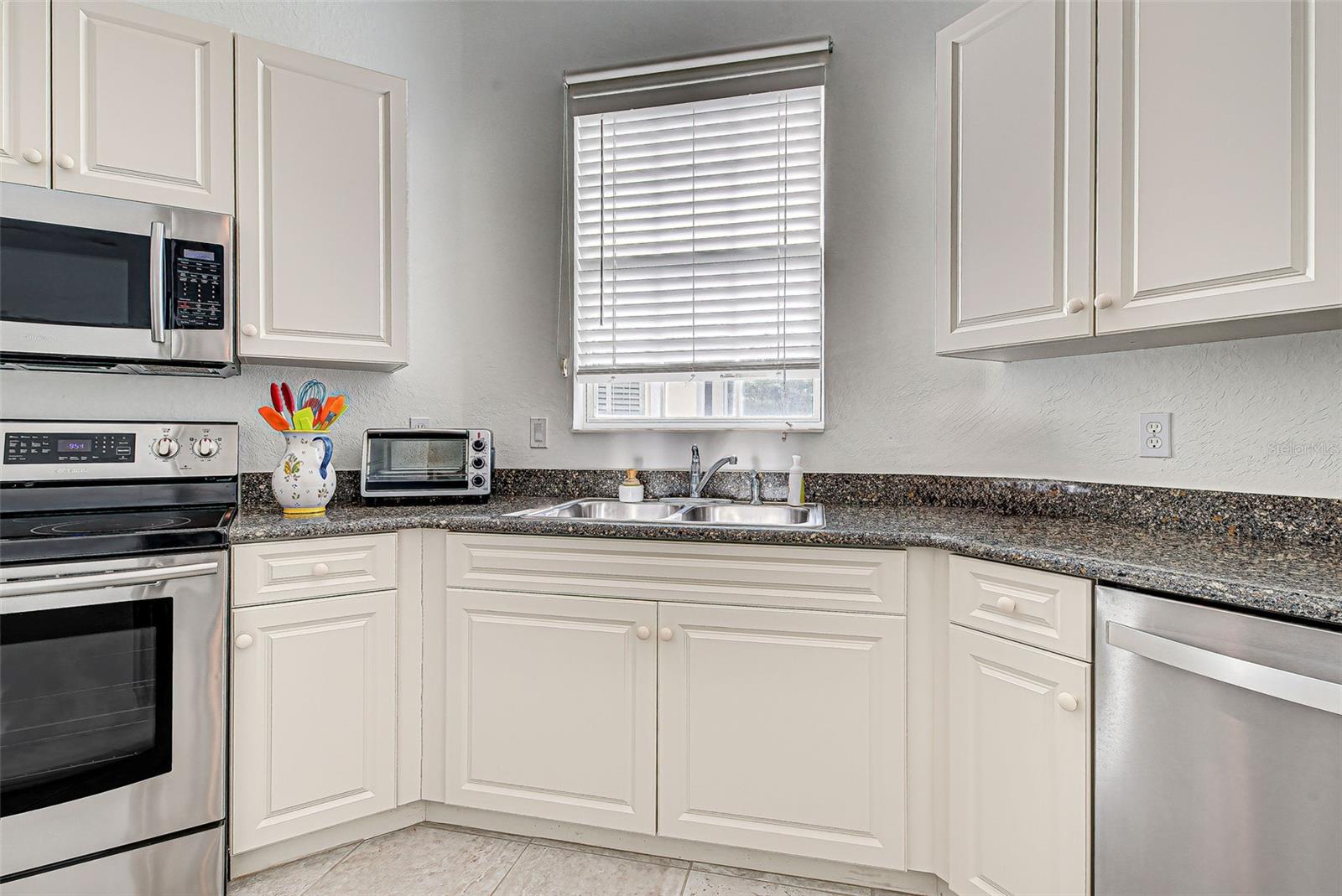 212 TRIANO CIR #212, #212