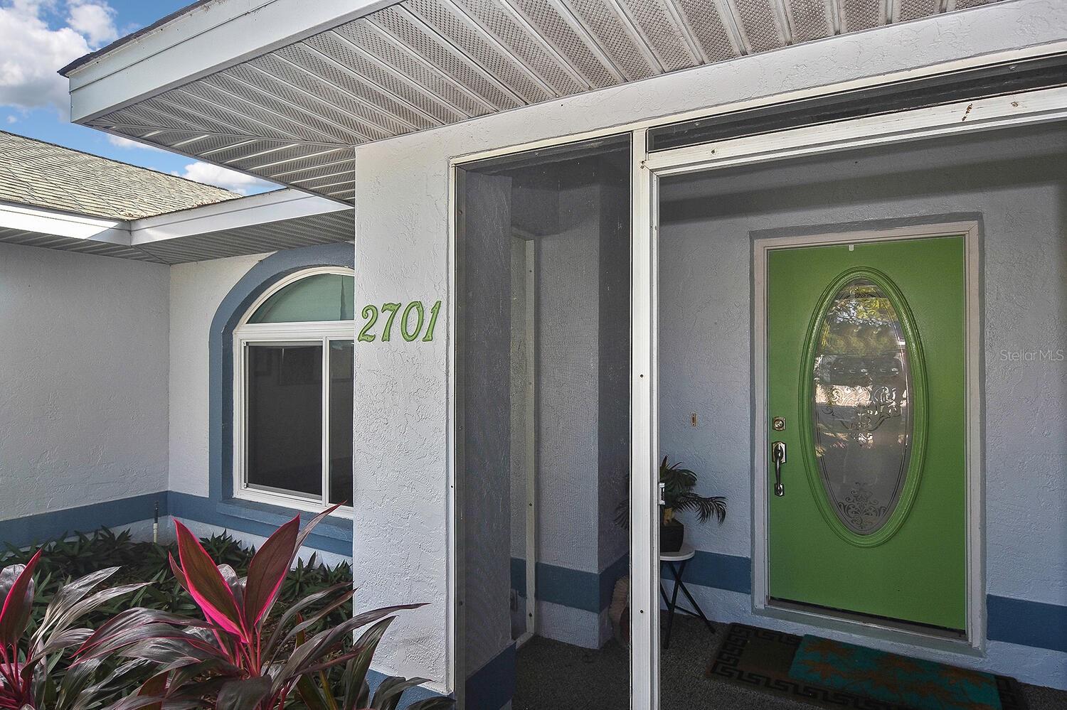 2701 SHAMROCK DR