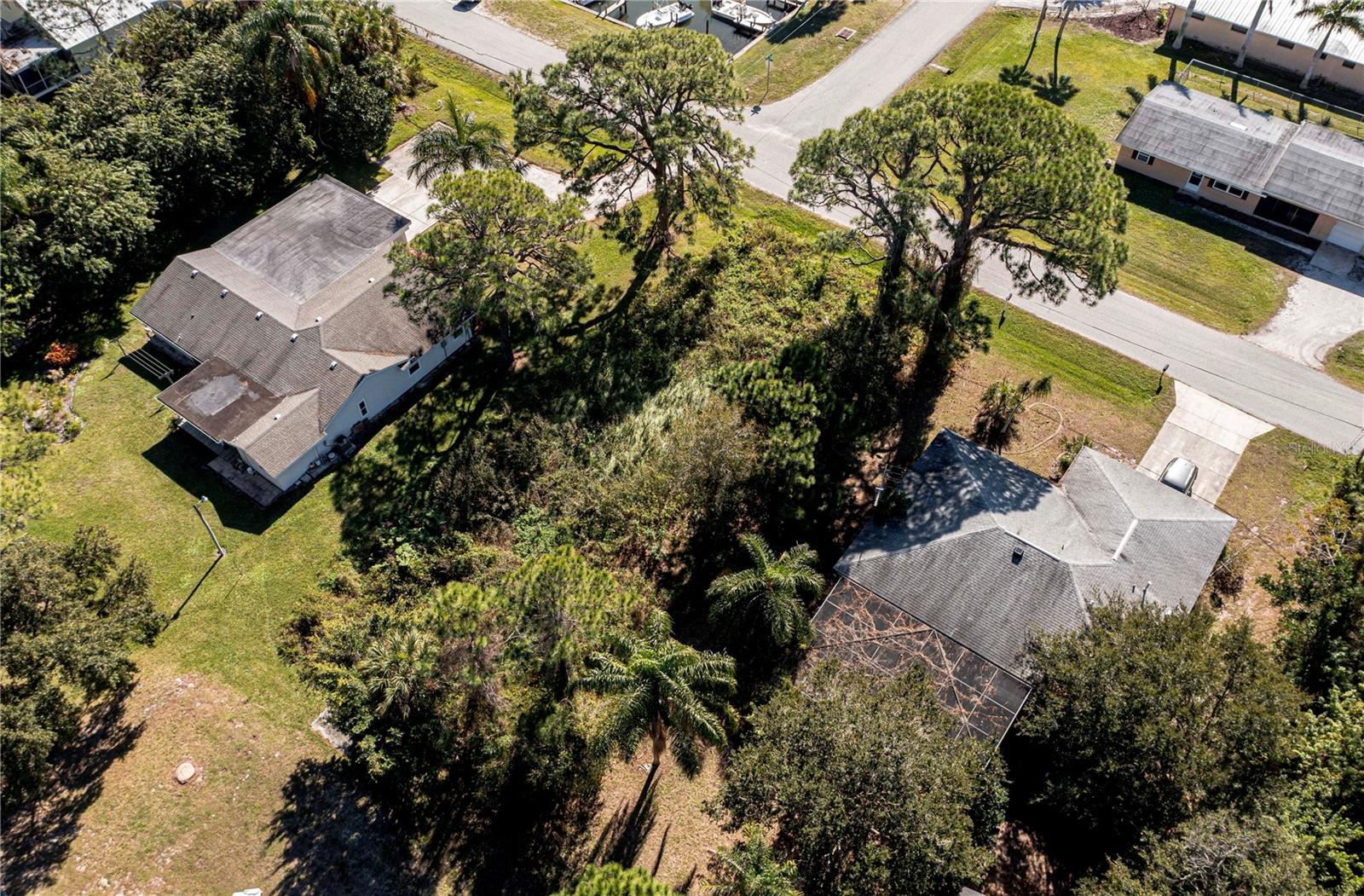 8158 ROBERT ST
