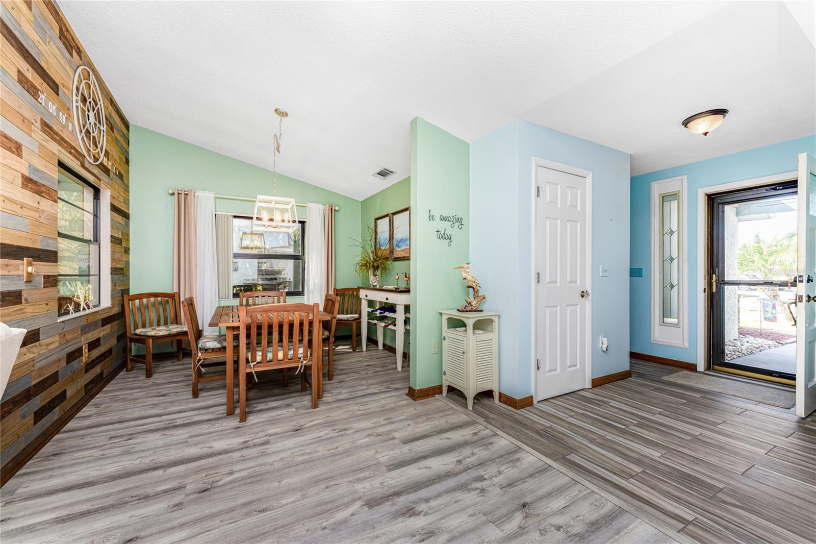 432 PENDLETON DR