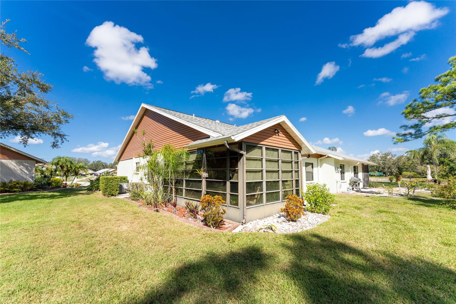 432 PENDLETON DR