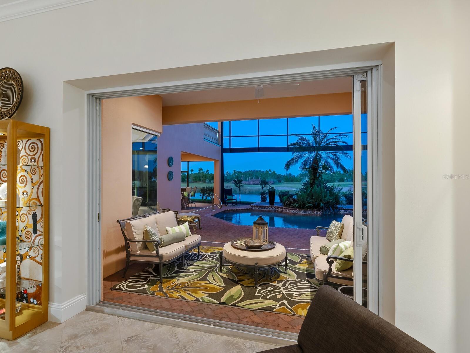 18 CARISA ROYALE CT