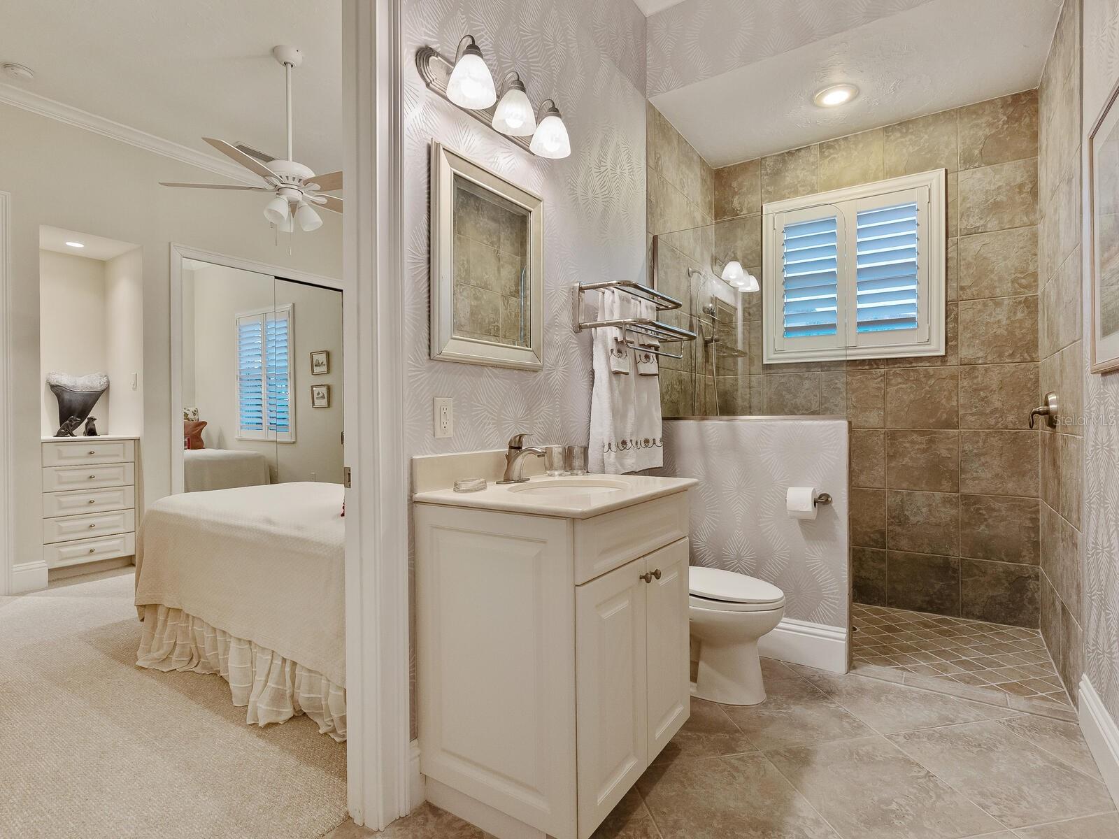 18 CARISA ROYALE CT