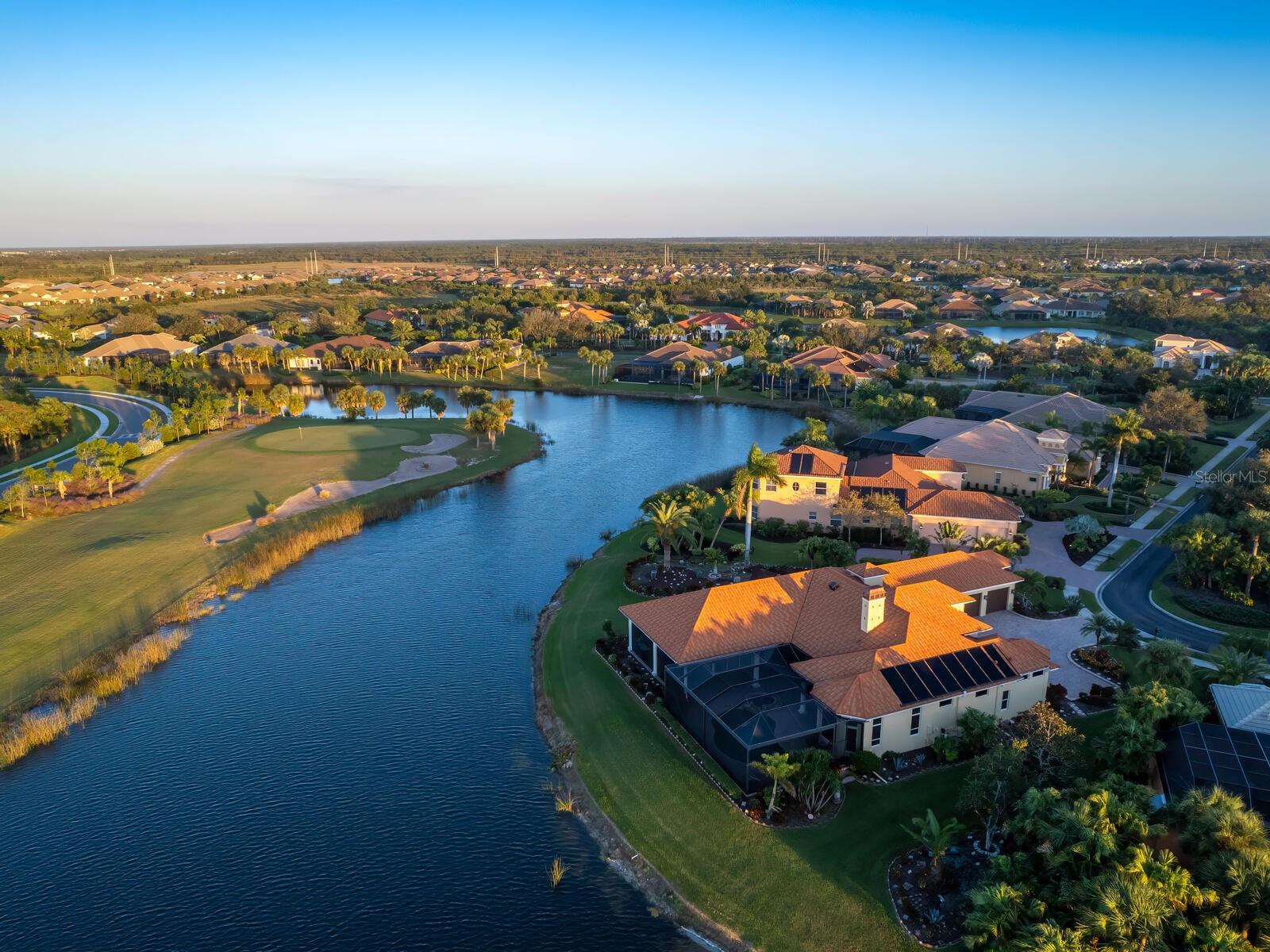 18 CARISA ROYALE CT