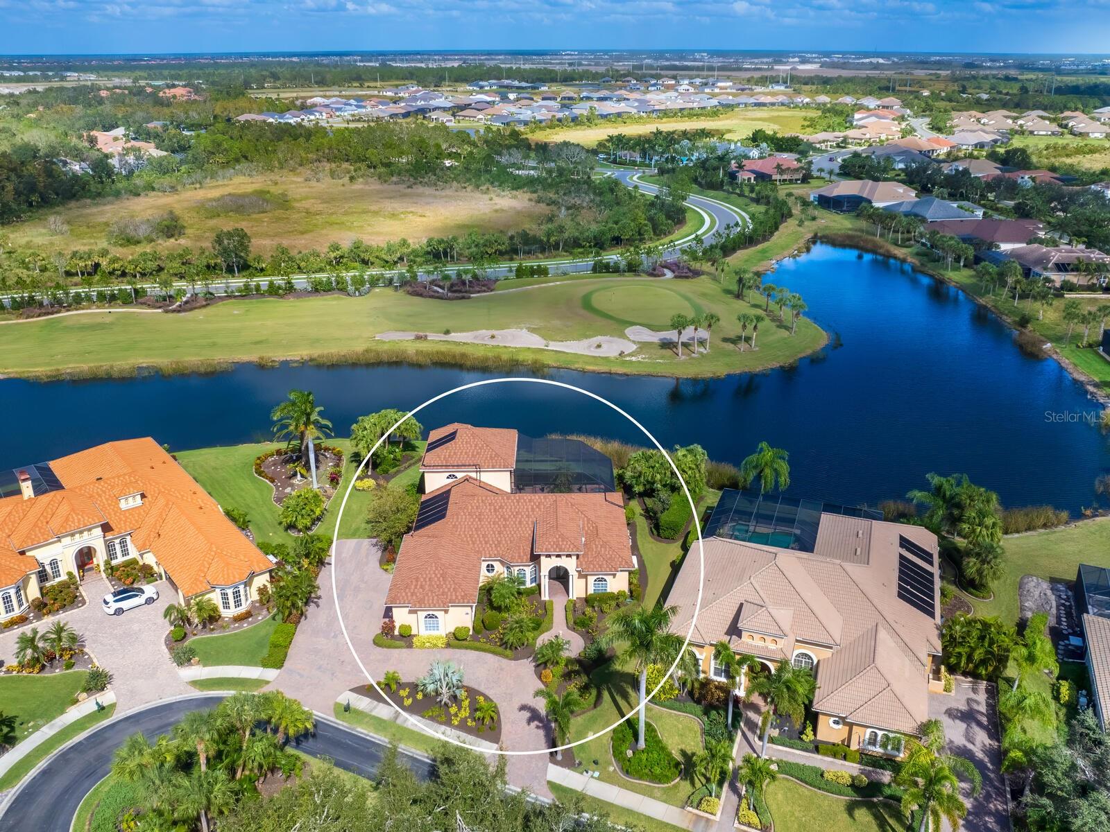 18 CARISA ROYALE CT