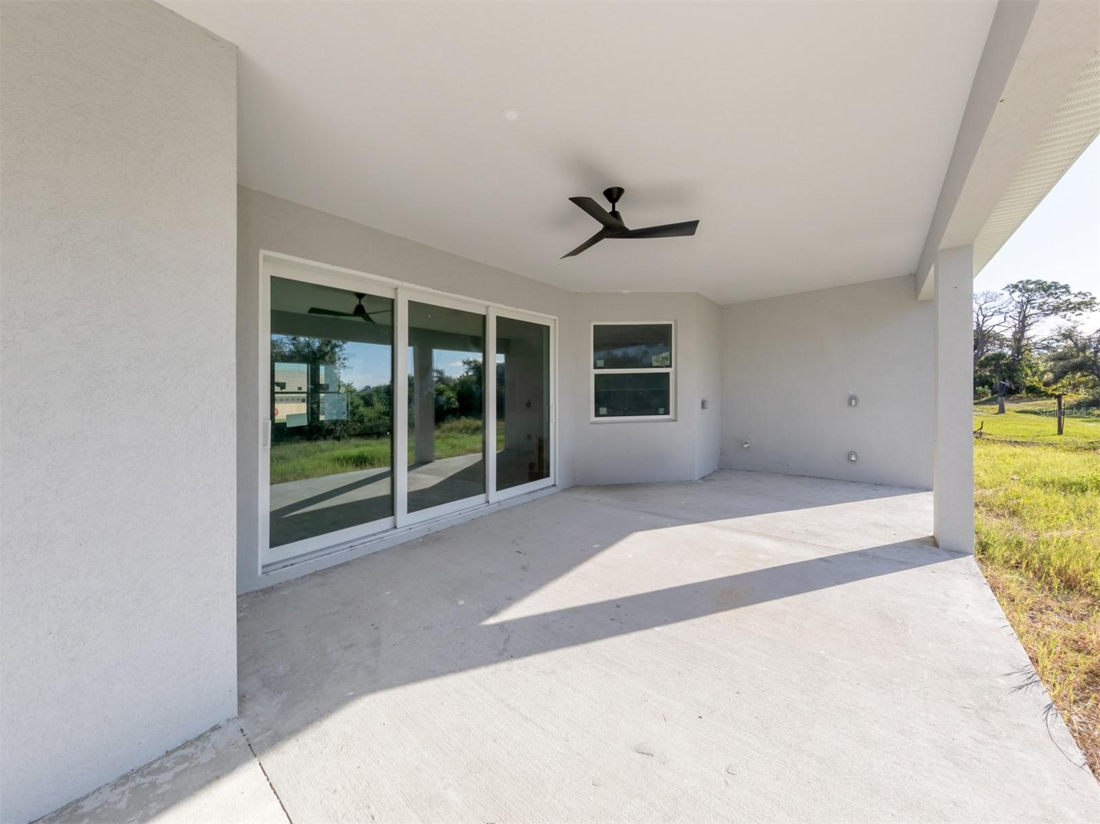 137 MARINER LN