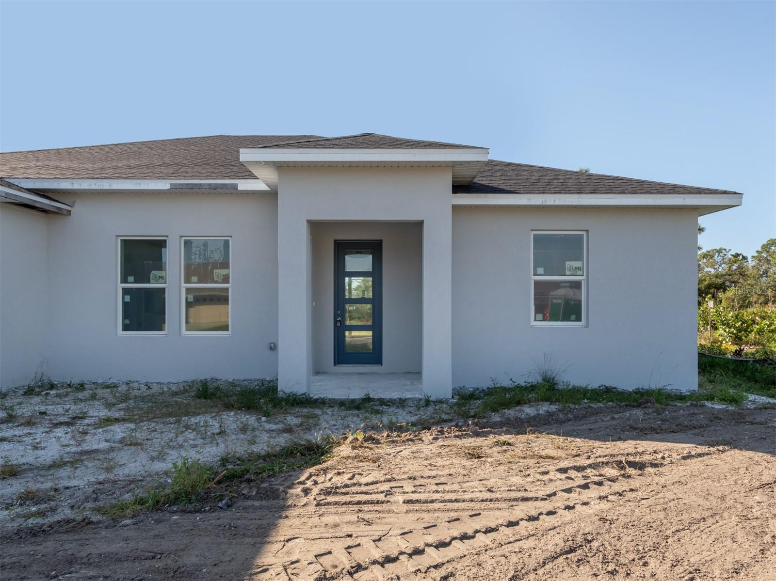 137 MARINER LN