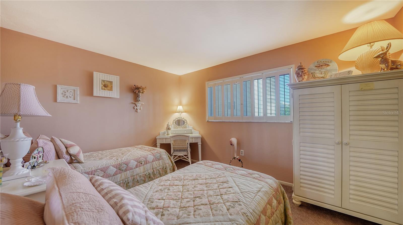 1200 TARPON CENTER DR #106, #106