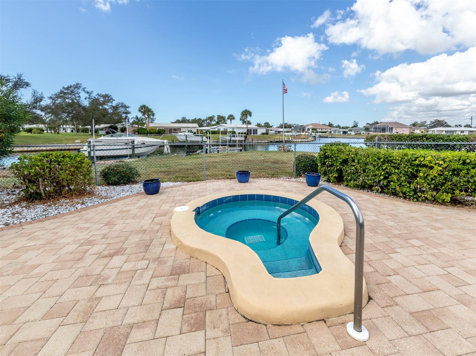 150 ENGLEWOOD ISLES PKWY #107, #107