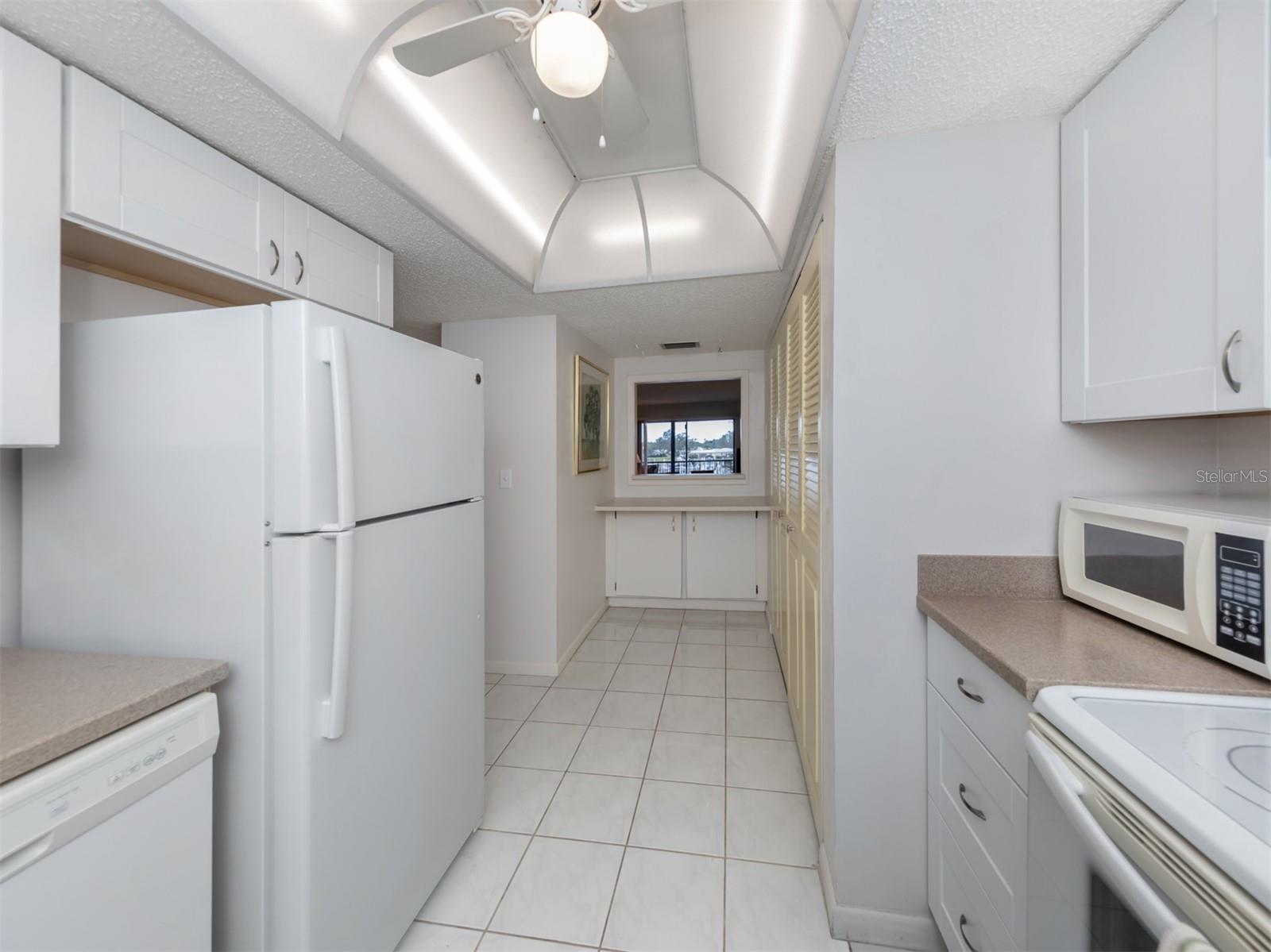 150 ENGLEWOOD ISLES PKWY #107, #107