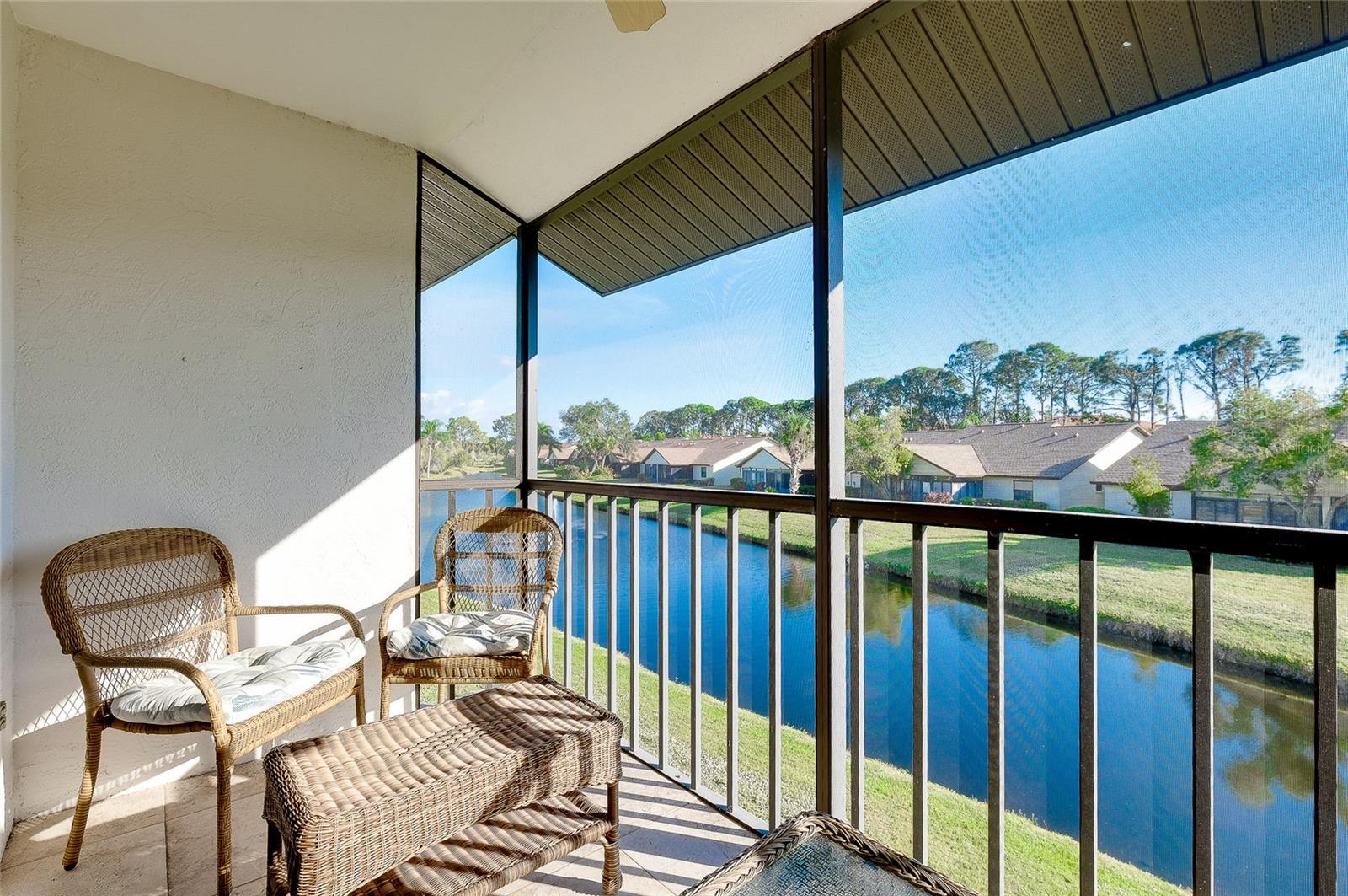 1211 CAPRI ISLES BLVD #115, #115
