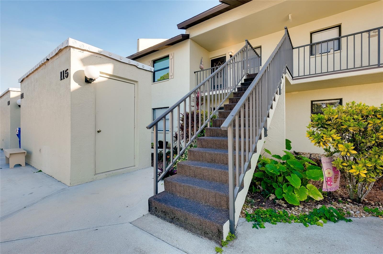 1211 CAPRI ISLES BLVD #115, #115