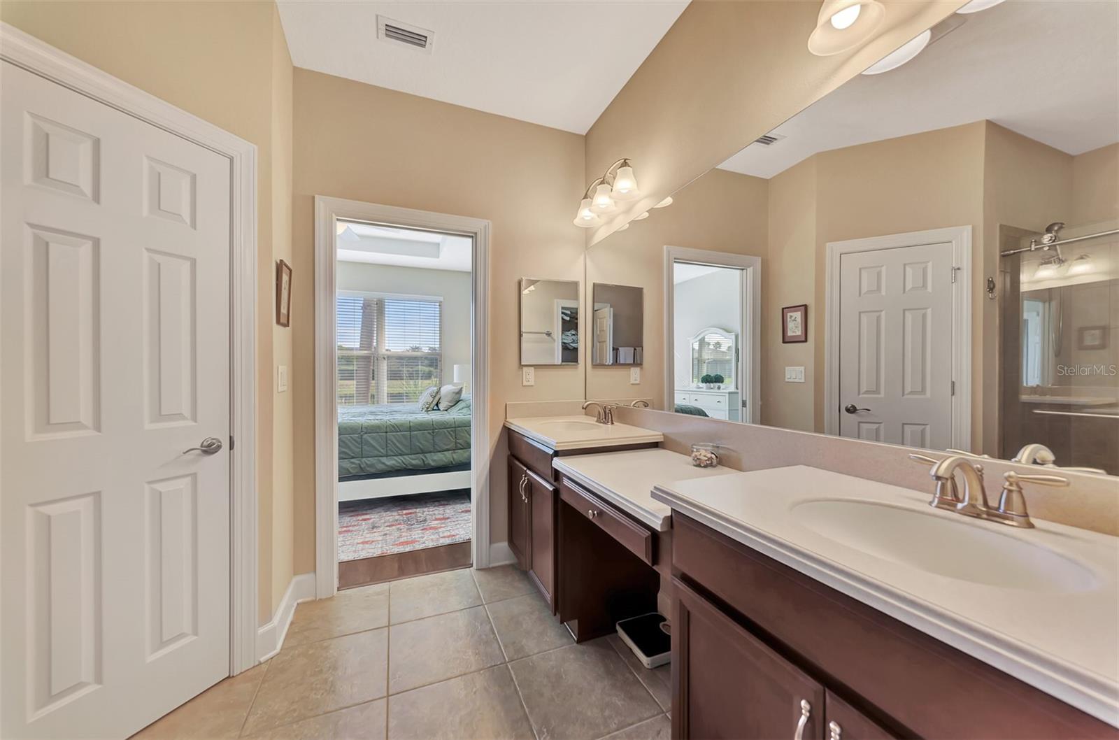 215 FONTANELLE CIR