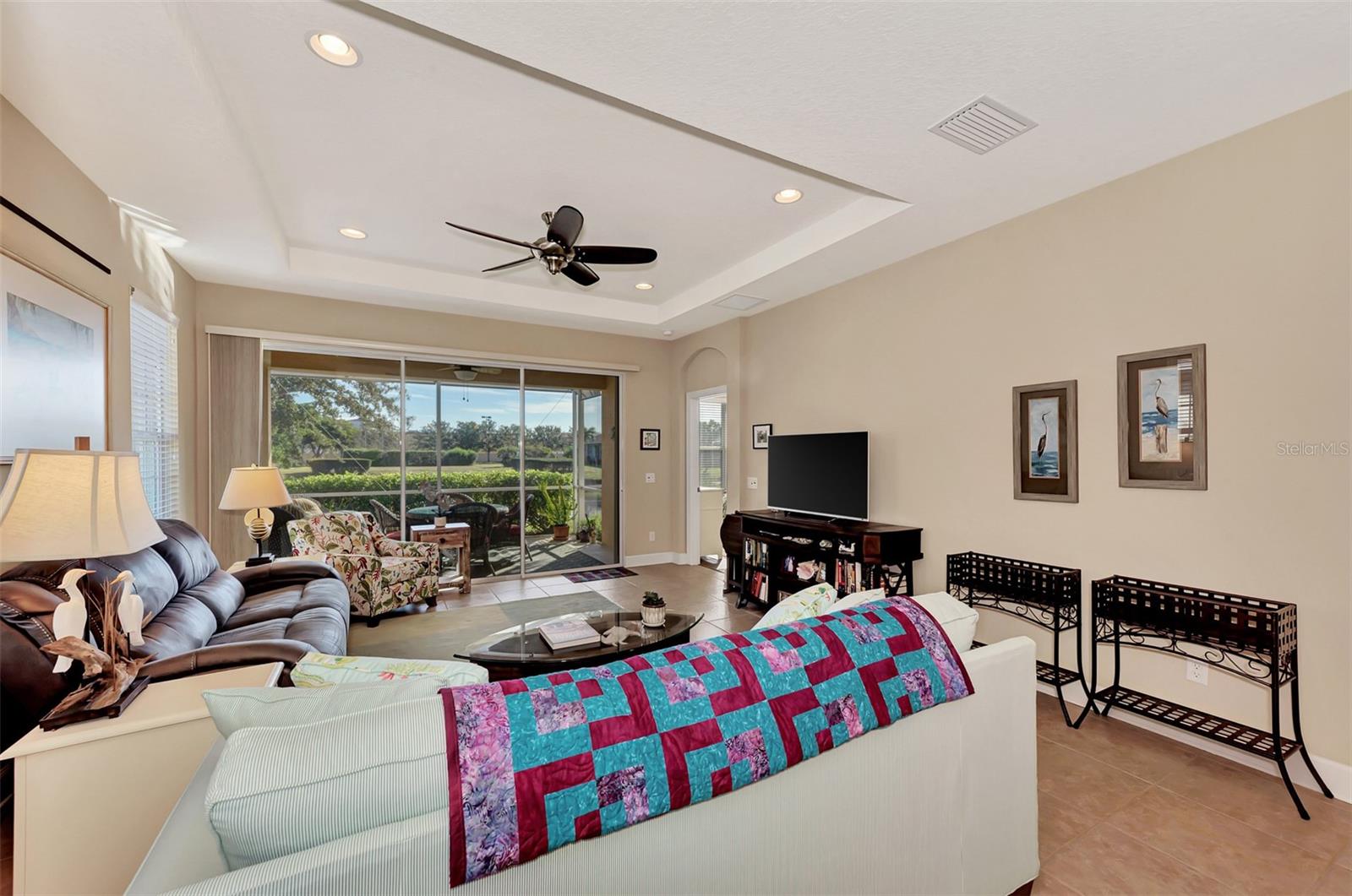 215 FONTANELLE CIR
