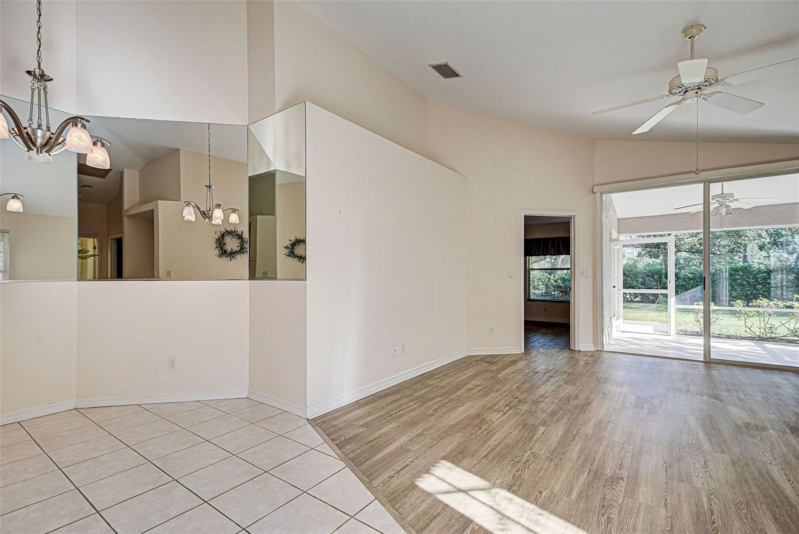4072 FAIRWAY PL