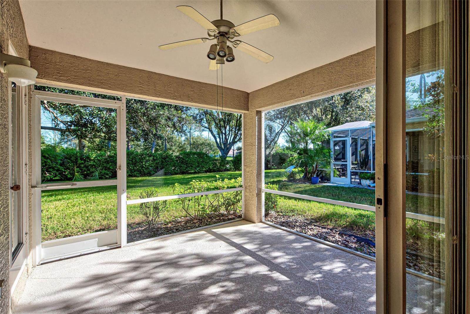 4072 FAIRWAY PL