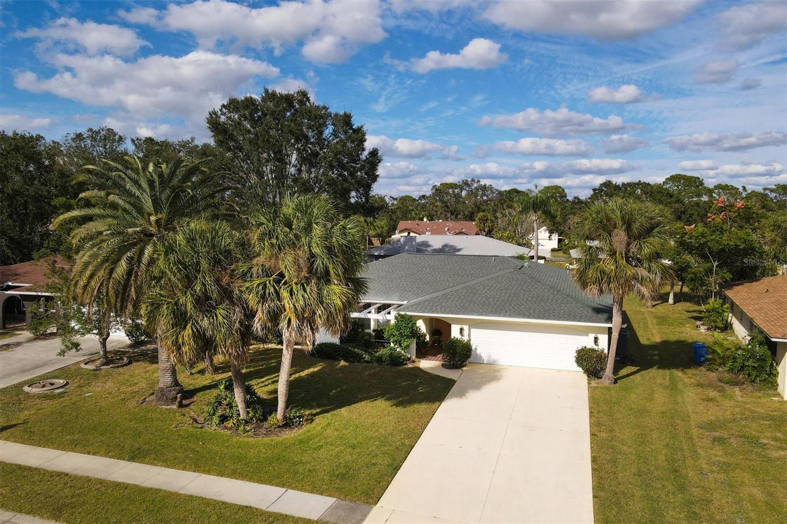 1341 PINEBROOK WAY