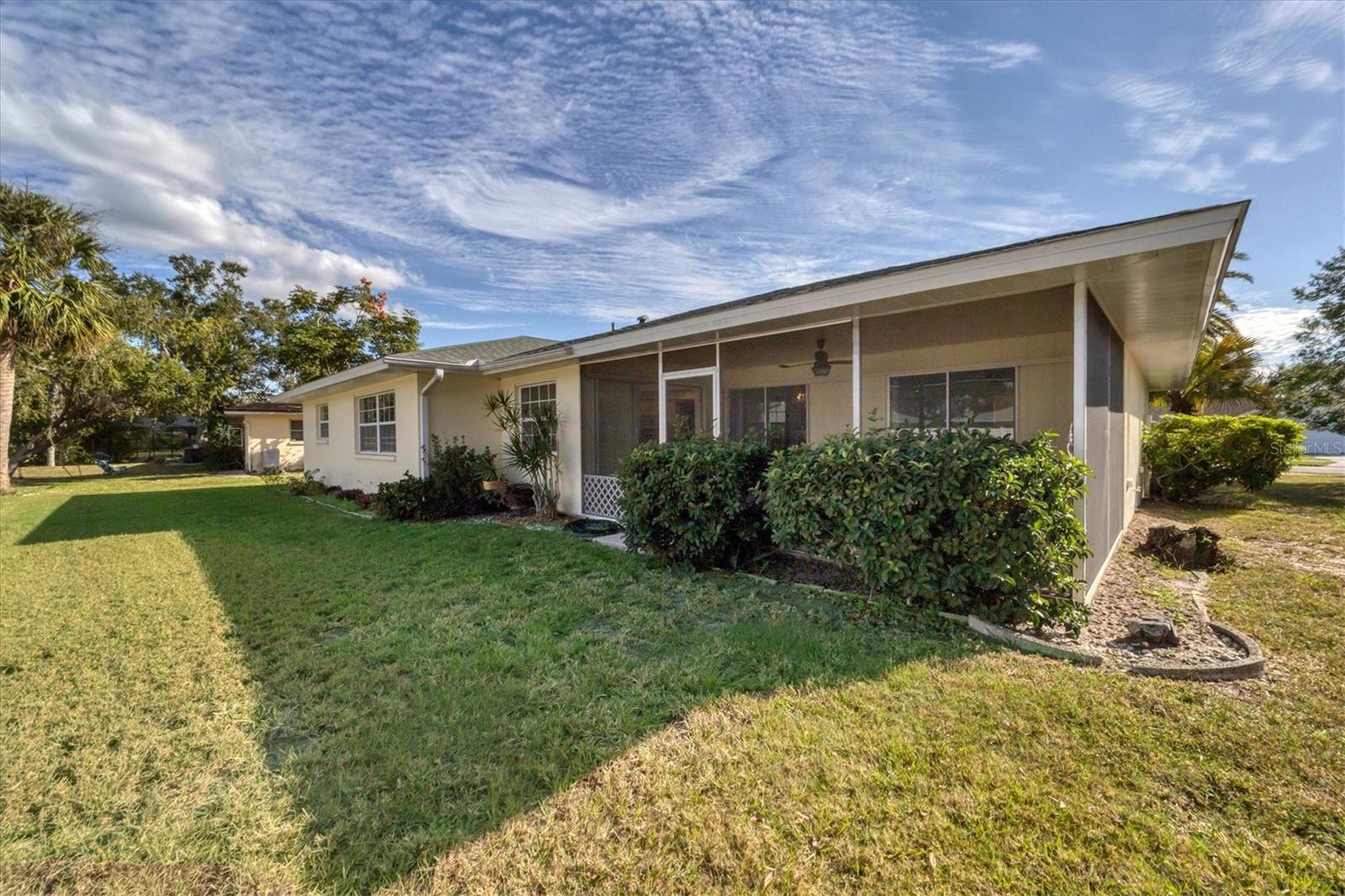 1341 PINEBROOK WAY