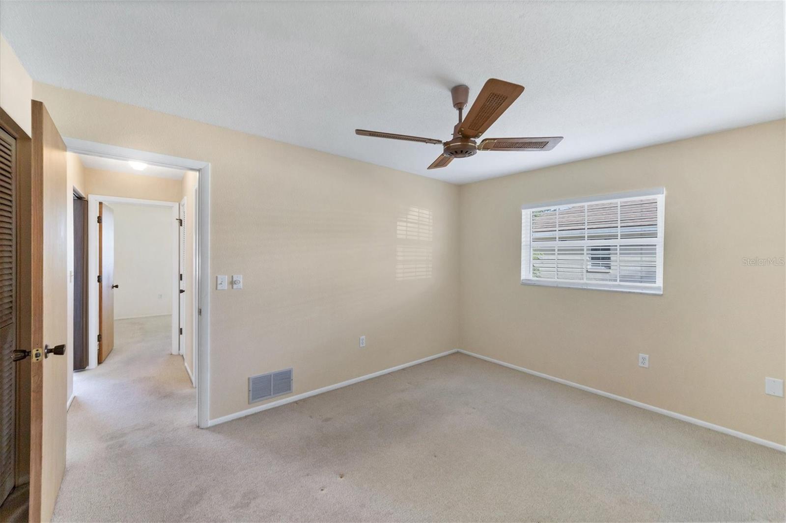 1341 PINEBROOK WAY