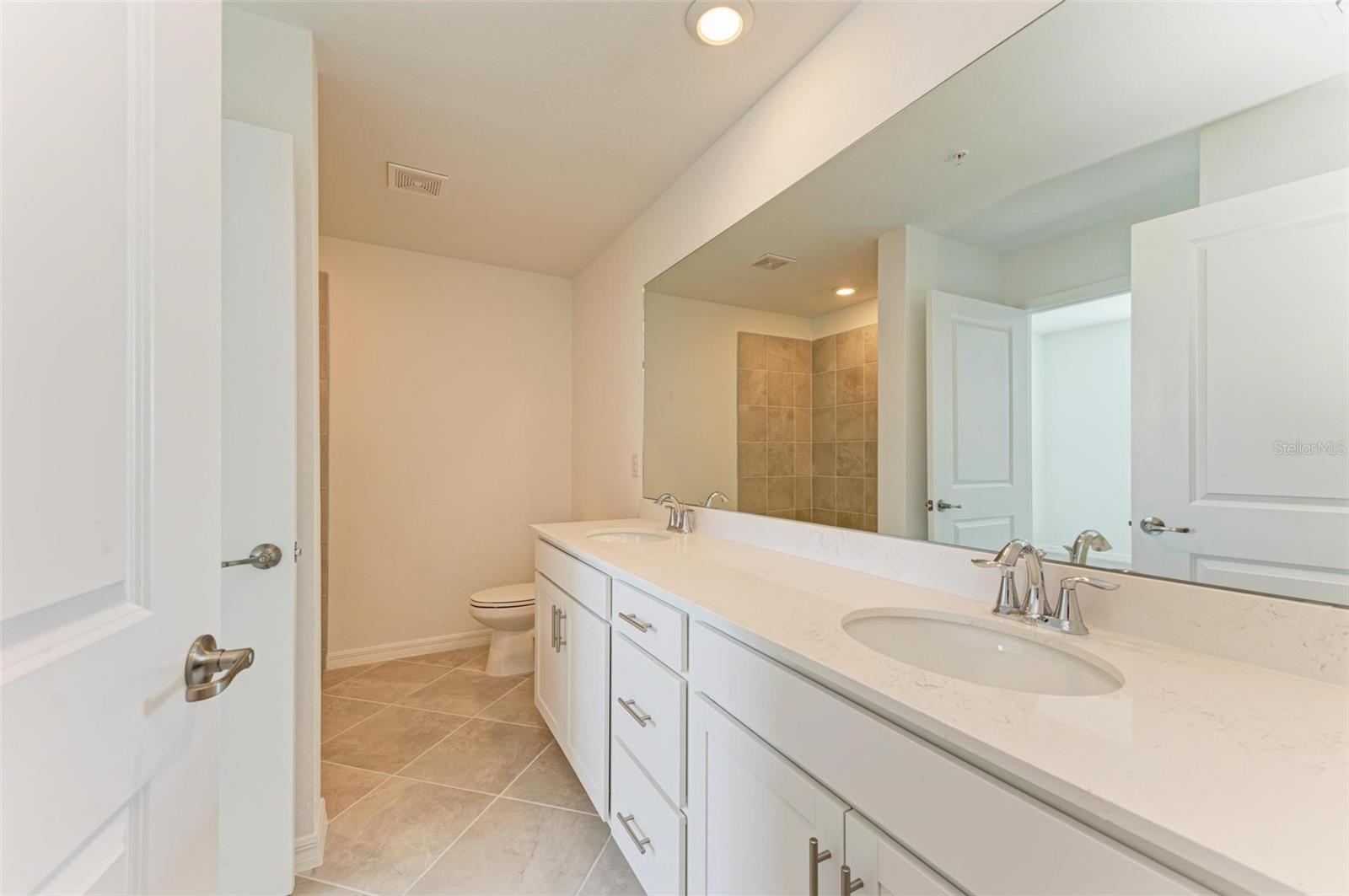 12140 WELLEN GOLF ST #201, #201