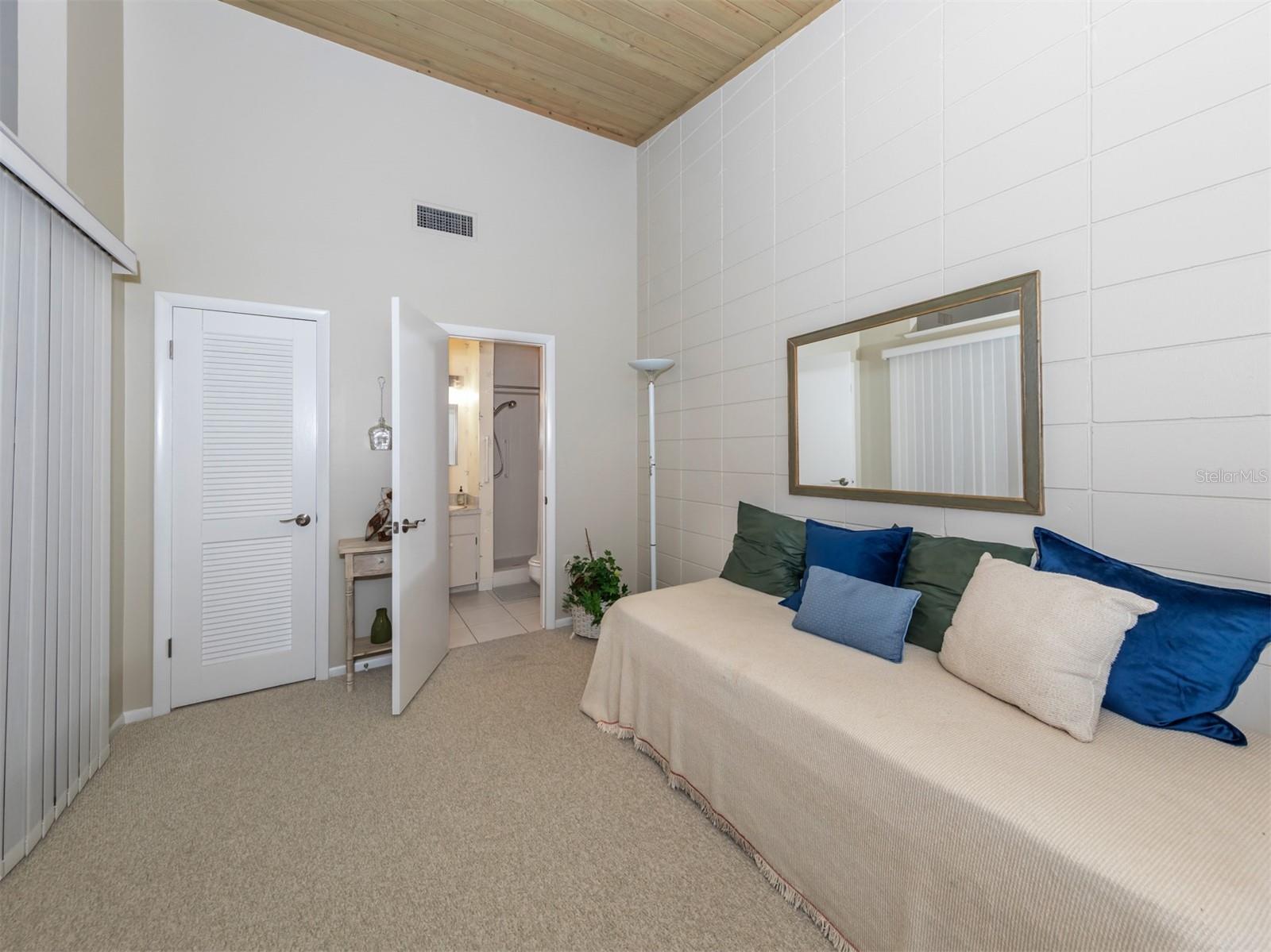 907A GIBBS RD #7, #7