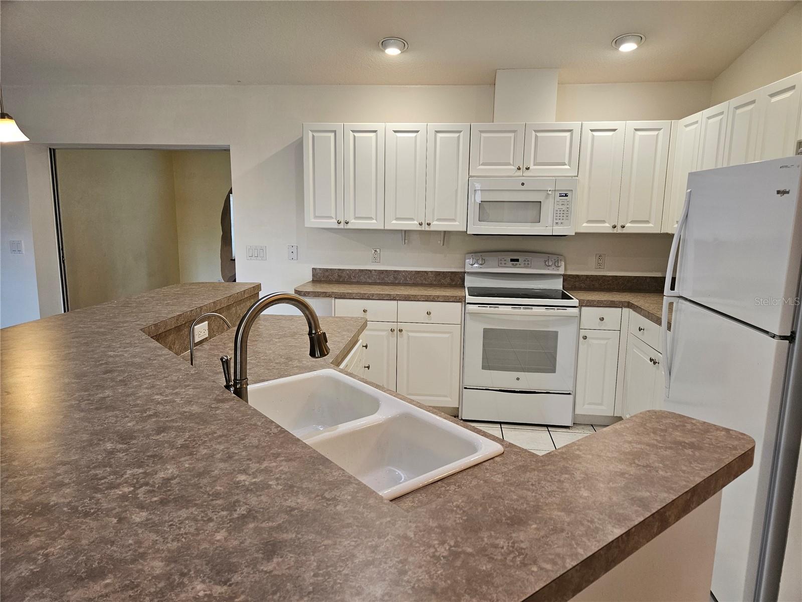 230 UNICORN RD