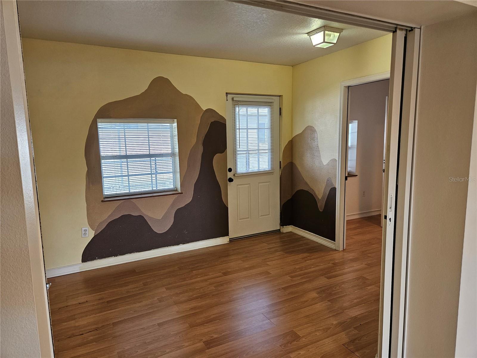 230 UNICORN RD