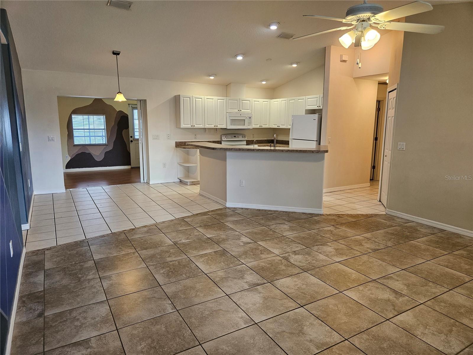 230 UNICORN RD
