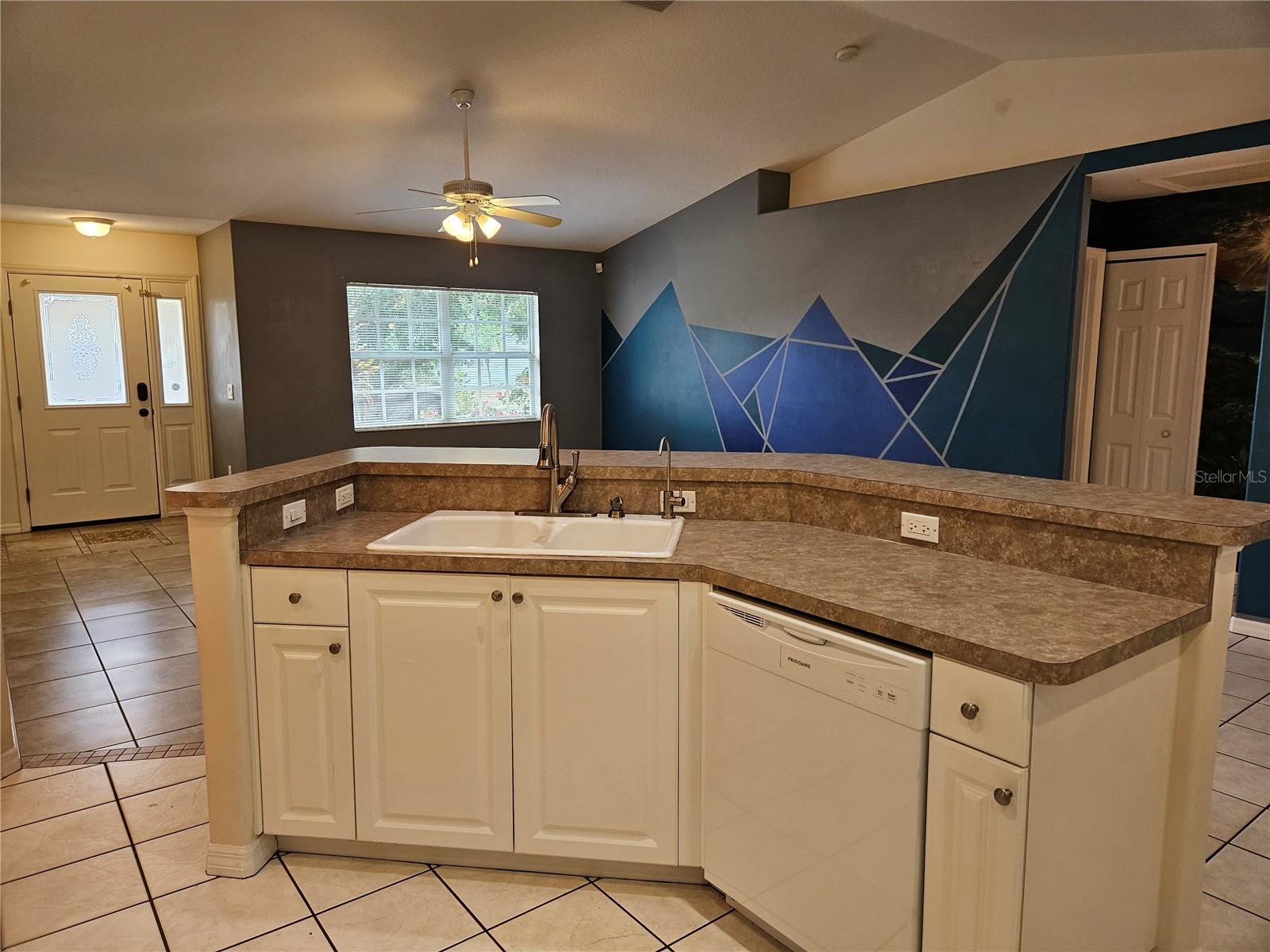 230 UNICORN RD