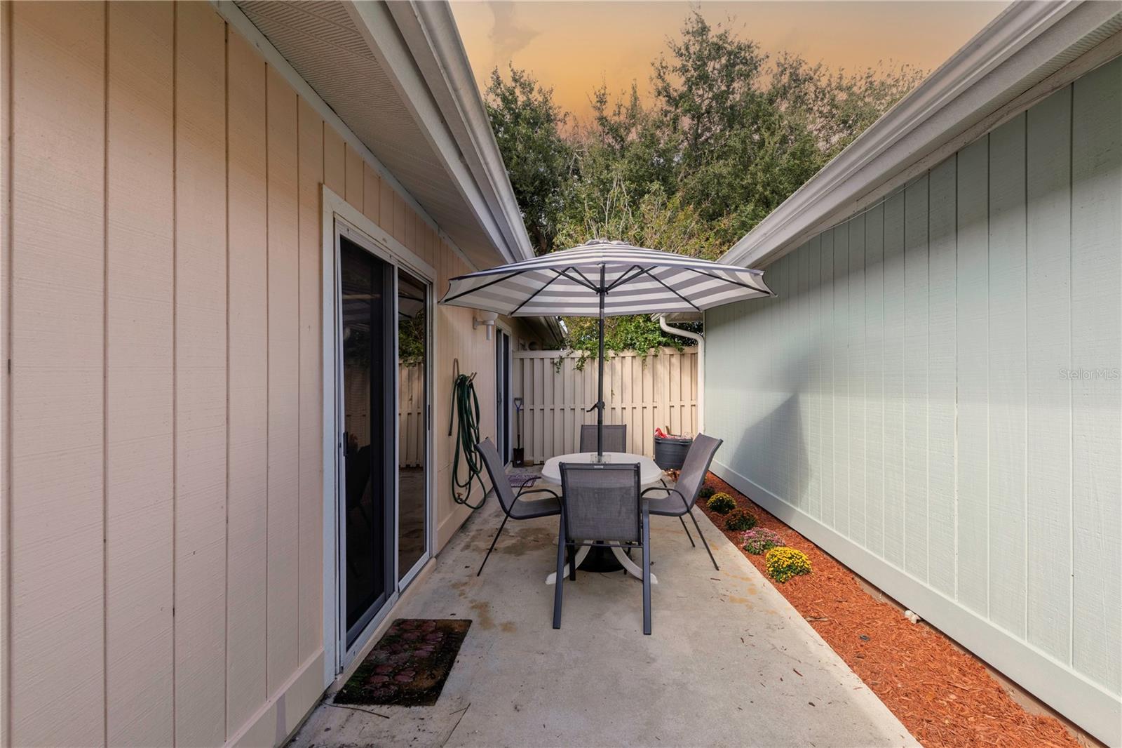 805 SAINTCLAIR CIR #805, #805