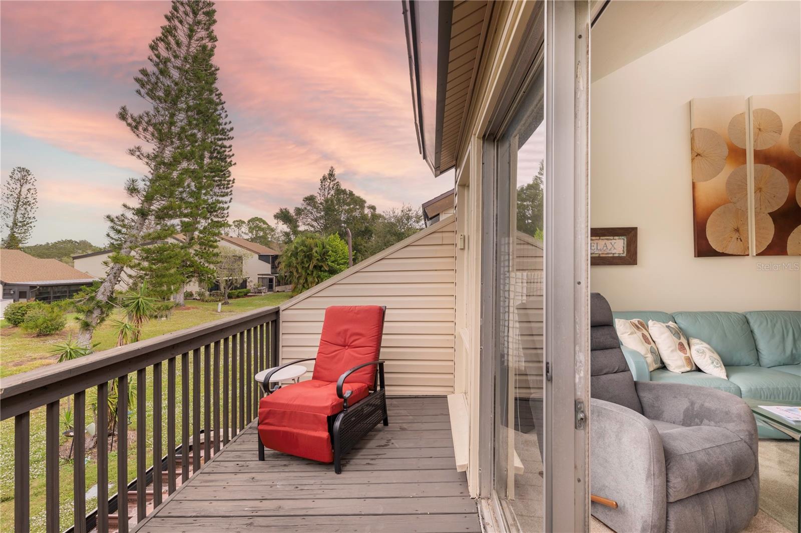 620 WHITE PINE TREE RD #8, #8