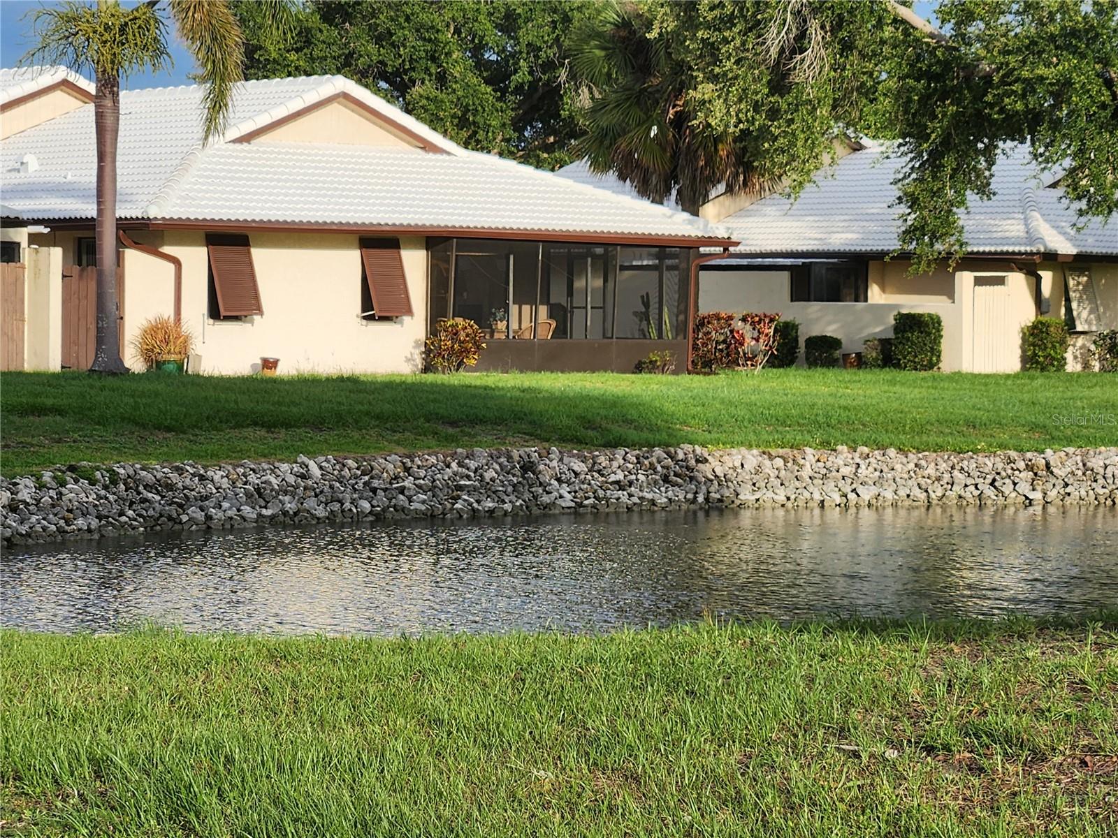 45 SANDSTONE CIR