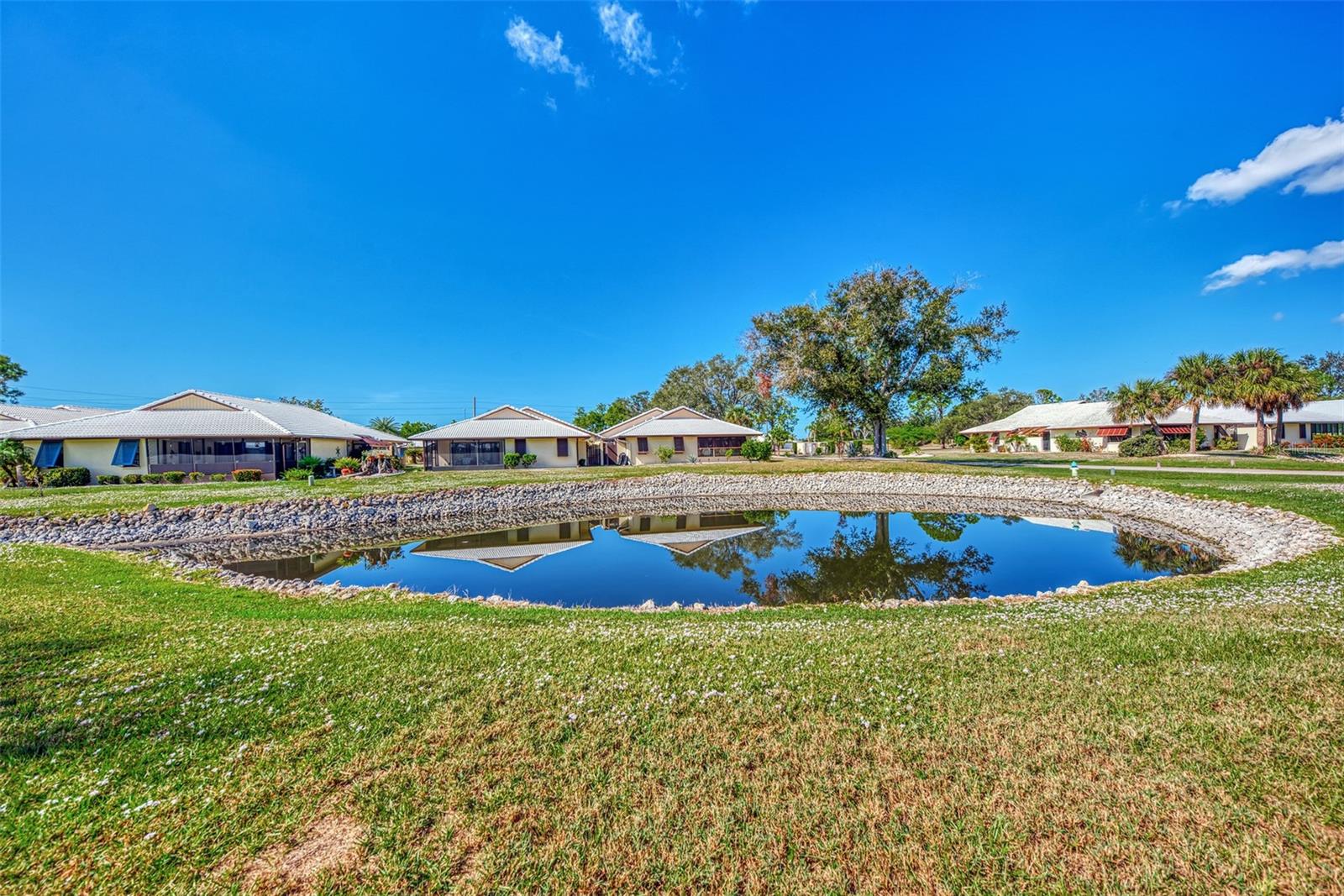 45 SANDSTONE CIR