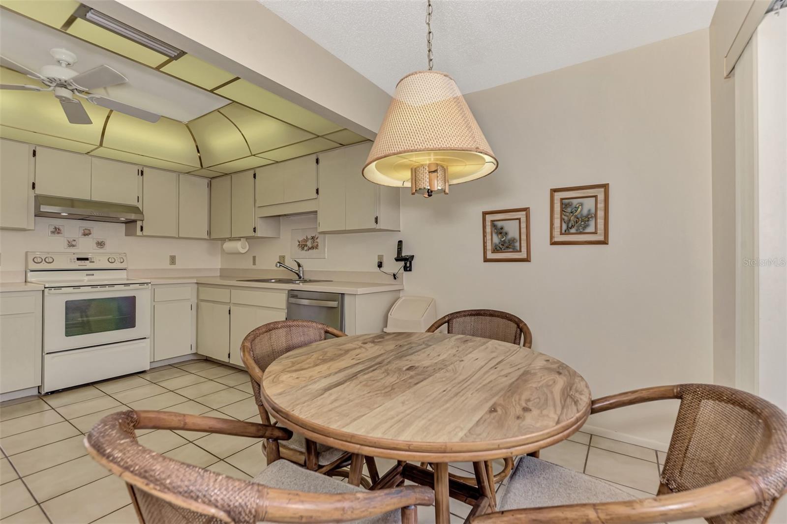 45 SANDSTONE CIR