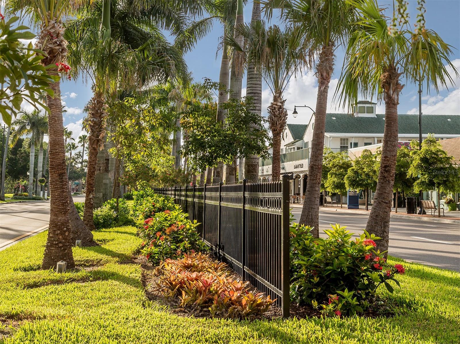 234 VISTA DEL LAGO WAY
