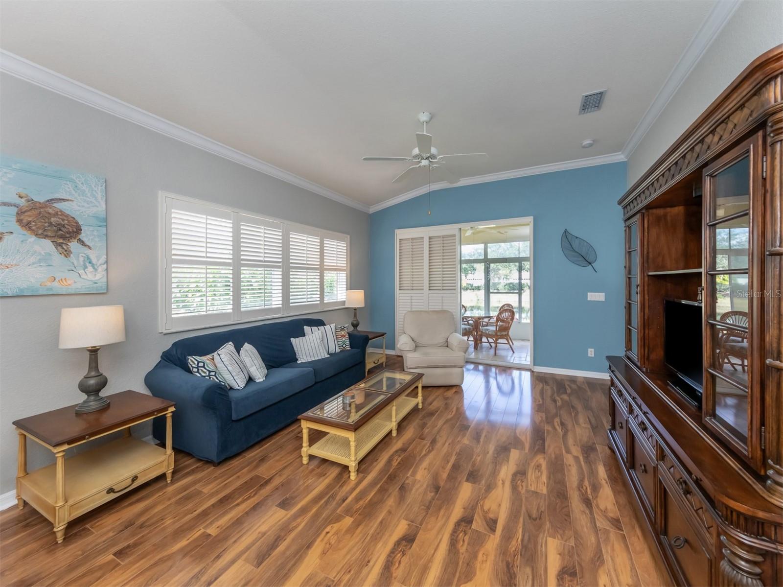 234 VISTA DEL LAGO WAY
