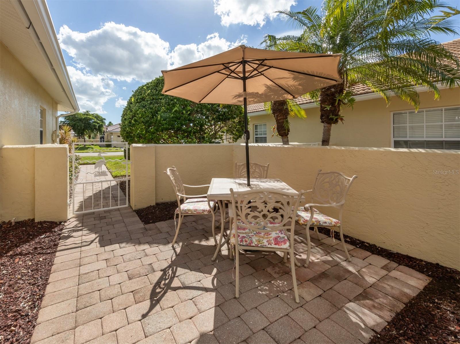 234 VISTA DEL LAGO WAY