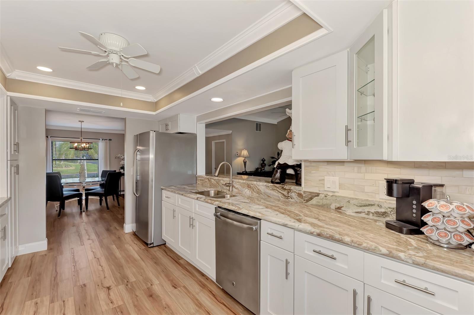 3225 MEADOW RUN DR