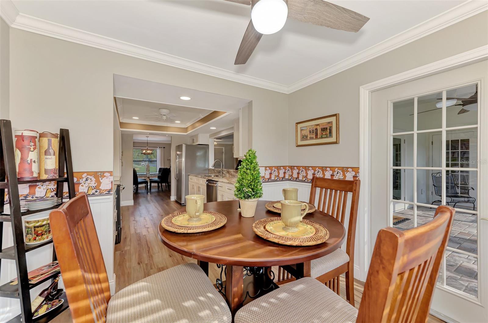 3225 MEADOW RUN DR
