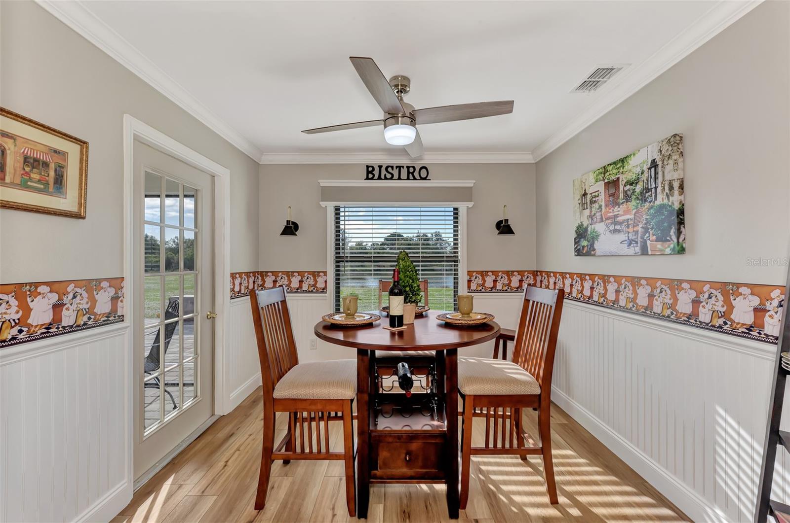3225 MEADOW RUN DR