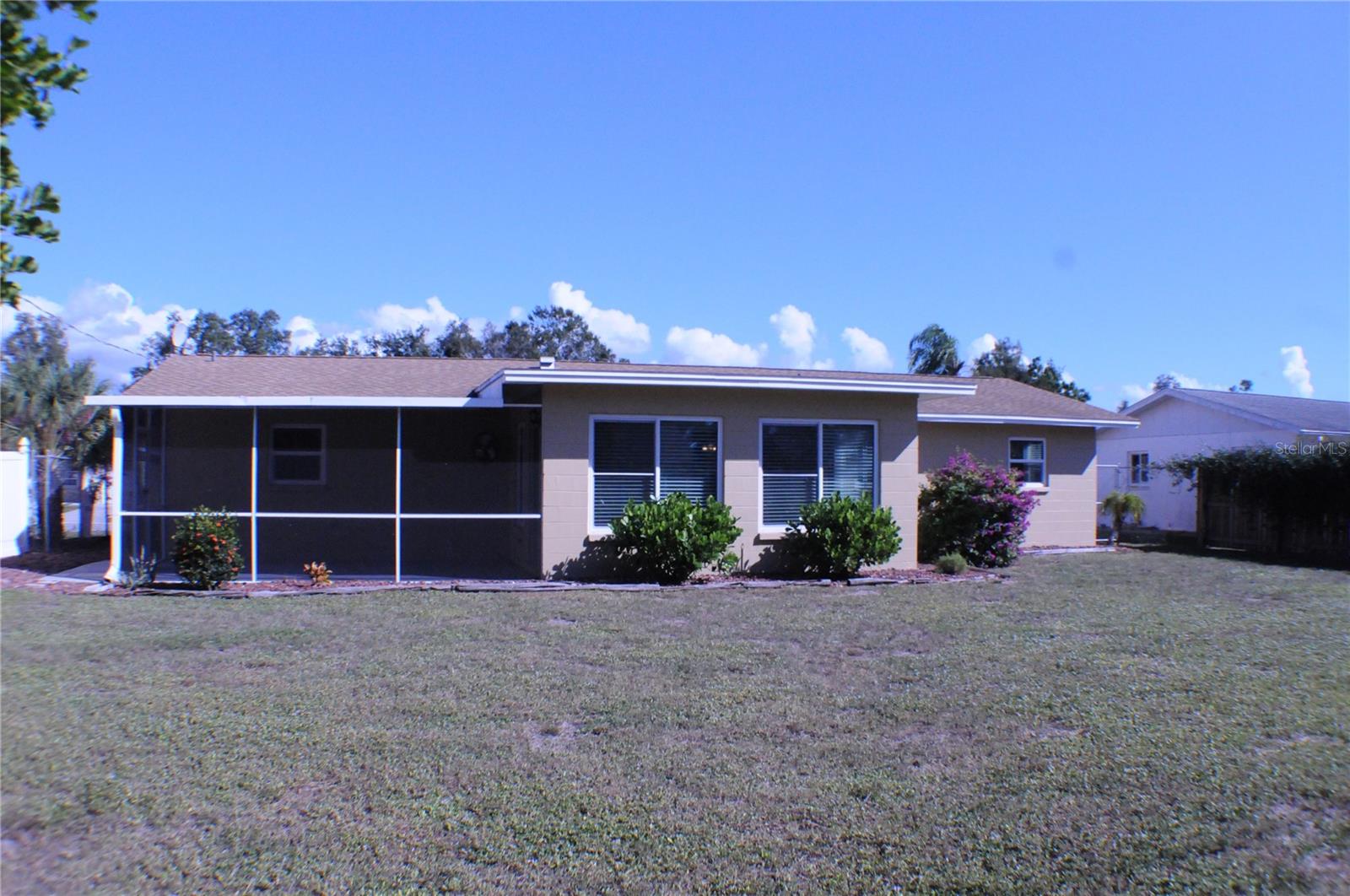 277 LORRAINE AVE