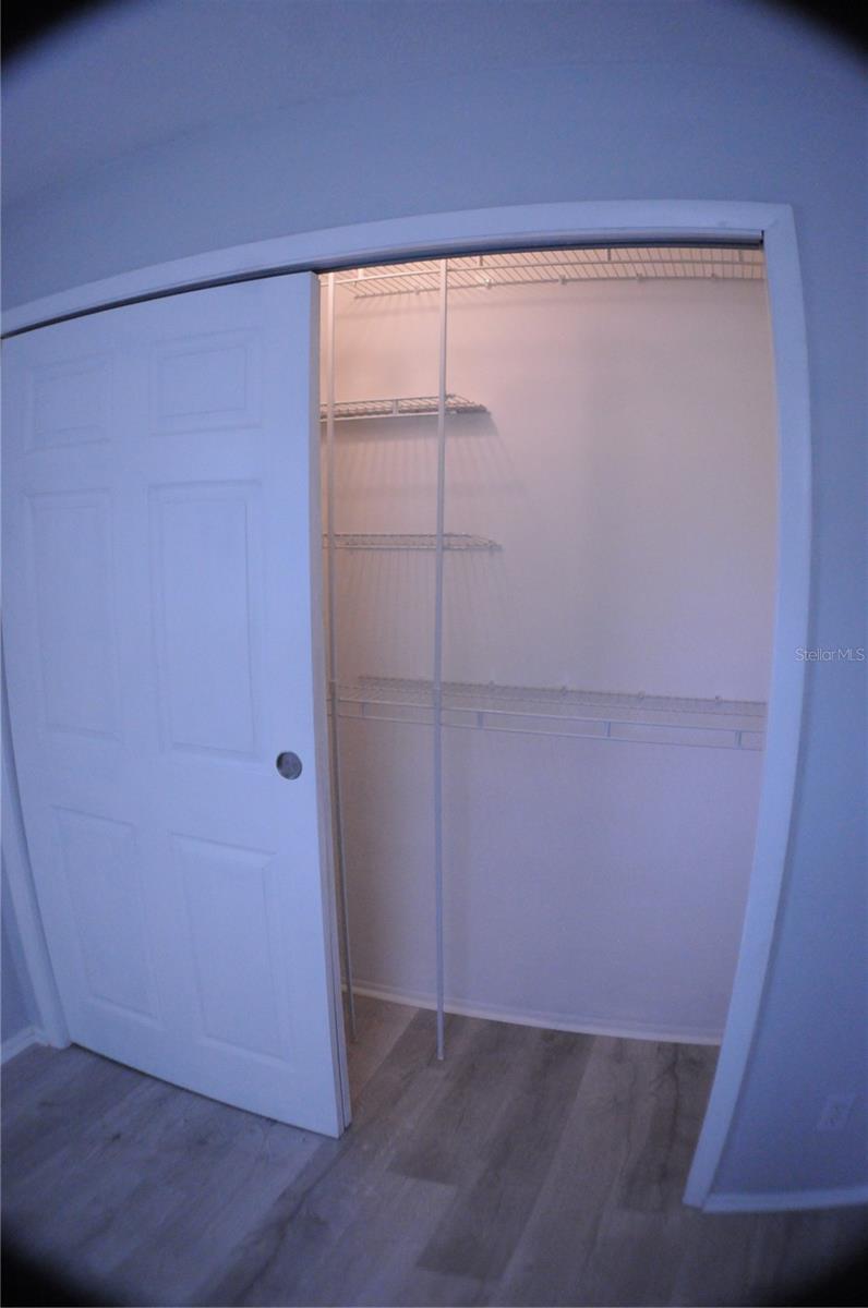 277 LORRAINE AVE