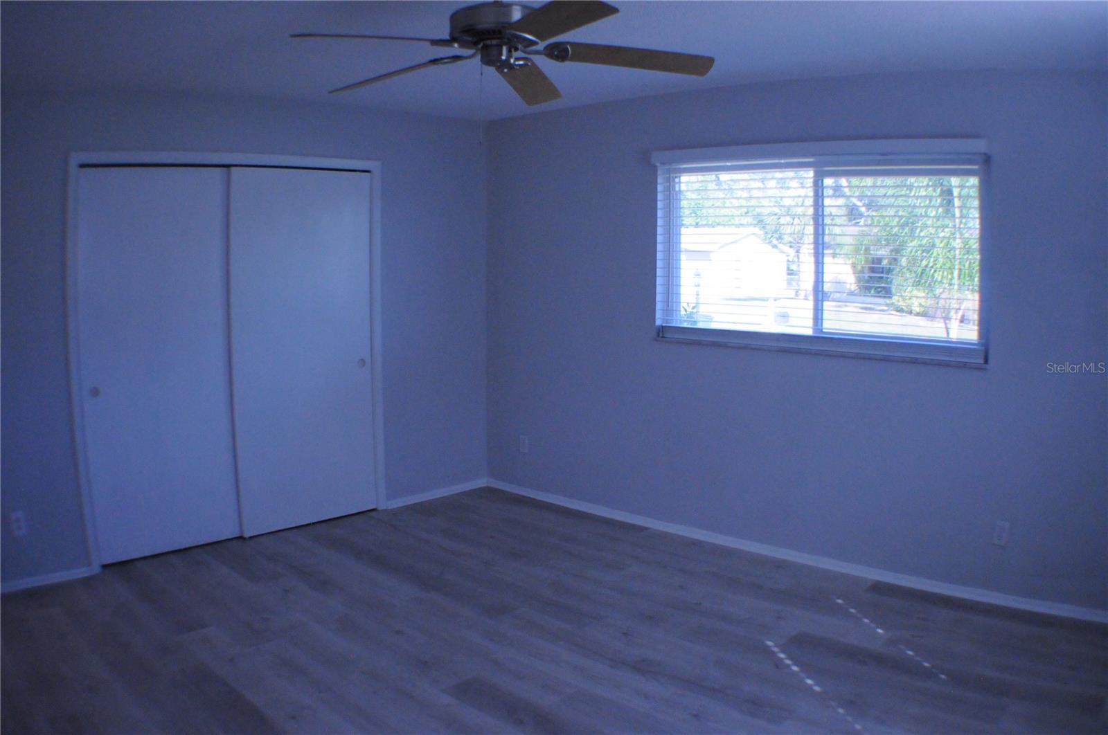 277 LORRAINE AVE