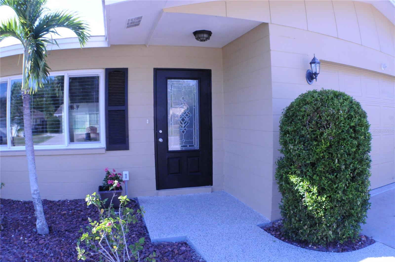 277 LORRAINE AVE
